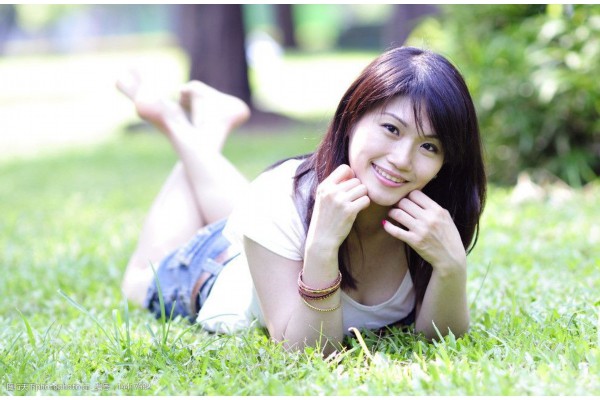 杭州女子探寻异性SPA，揭秘会所保健按摩魅力